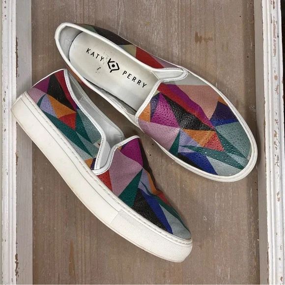 Katy Perry Shoes Womens Size 8 Geometric Colors Bright Leather Slip On Sneakers - Picture 6 of 8